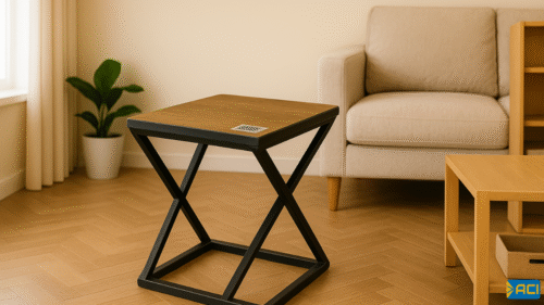 Square table 40*40 cm with 4 inclined legs